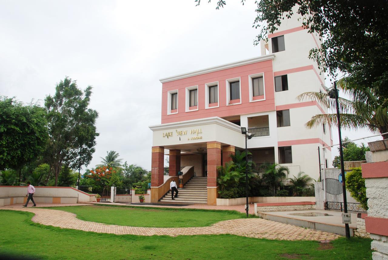 Hotel Lake View Satara Buitenkant foto